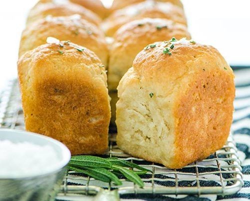 Gluten-Free Olive Oil Rosemary Rolls