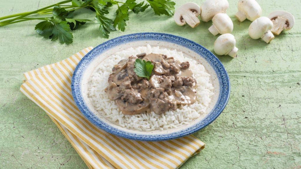 Ground Beef Stroganoff with Rice