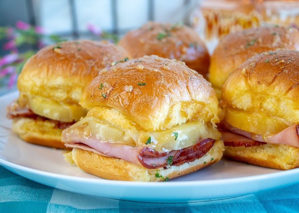 Hawaiian Ham and Pineapple Sliders