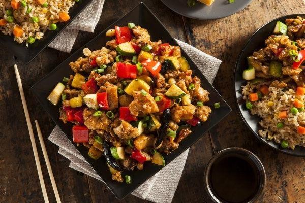 Healthy Kung Pao Chicken with Brown Rice