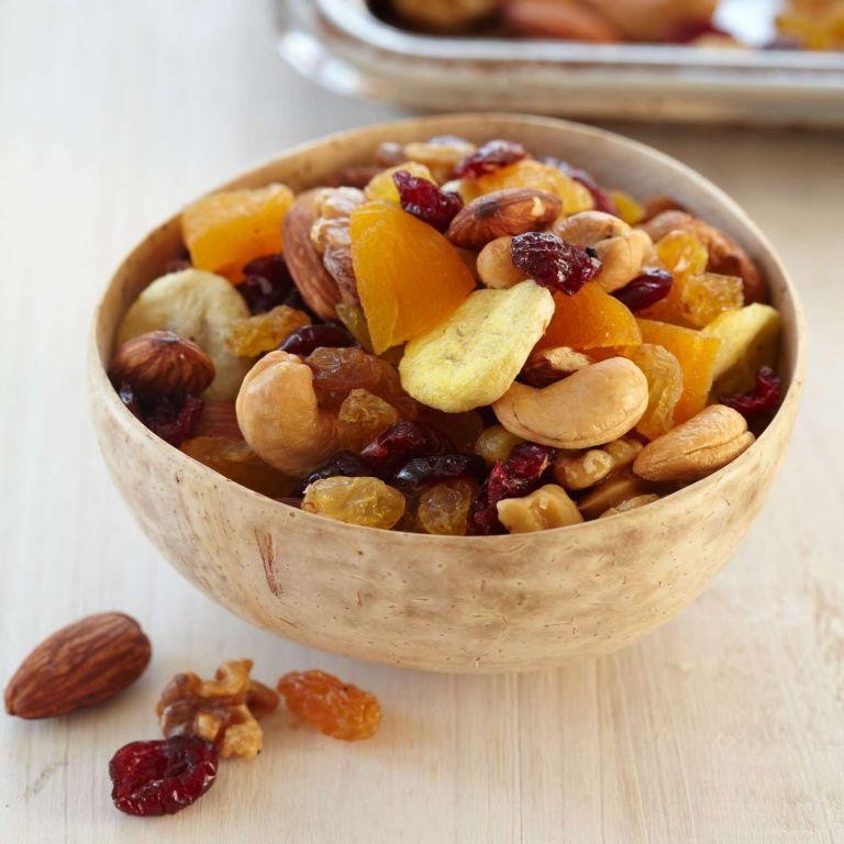 Homemade Trail Mix with Nuts and Dried Fruit