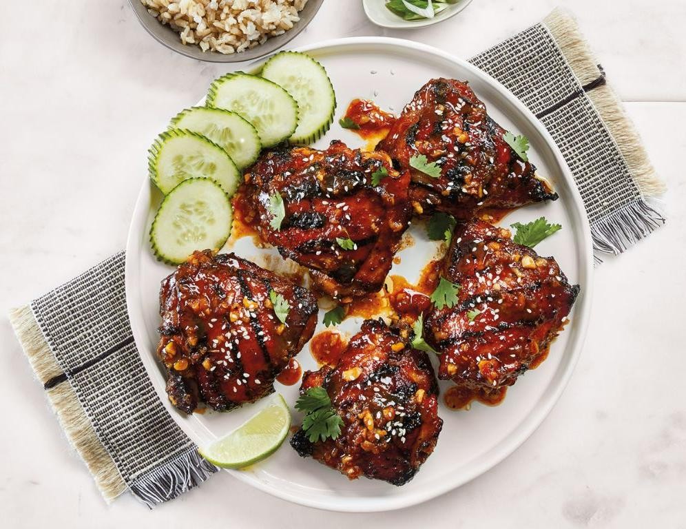 Honey Sriracha Glazed Chicken Thighs