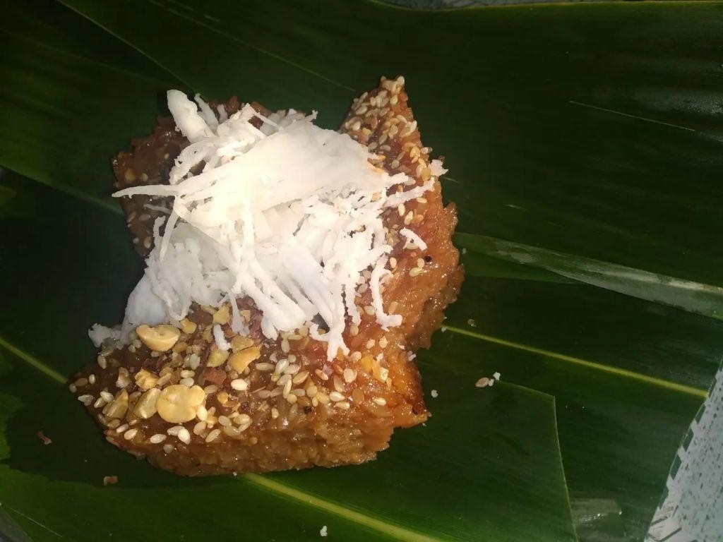 Jaggery-Glazed Burmese Sticky Rice