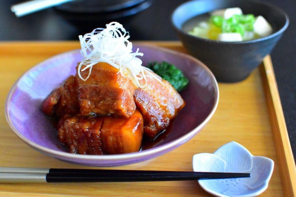 Japanese Barbecue Pork Belly (Buta no Kakuni)