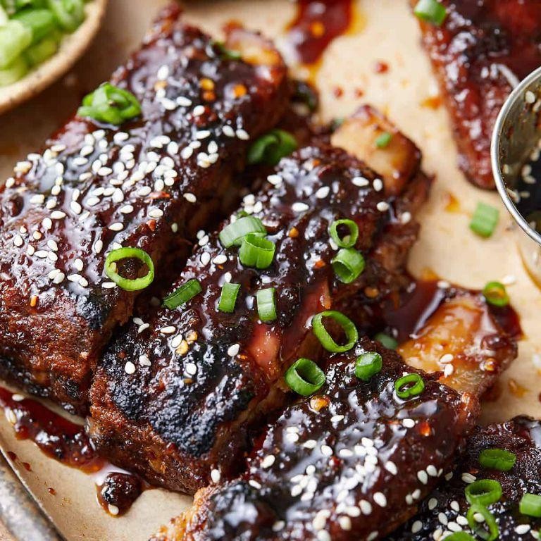Japanese-Style Barbecue Ribs with Garlic Ginger Glaze
