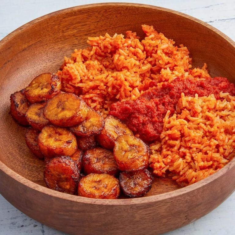 Jollof Rice with Fried Plantains