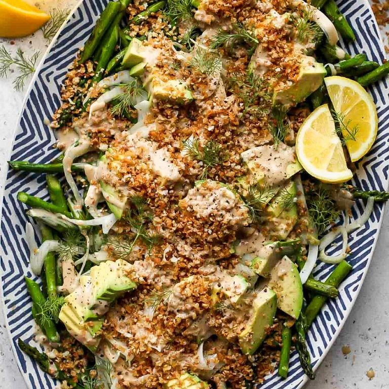 Keto Asparagus and Avocado Salad