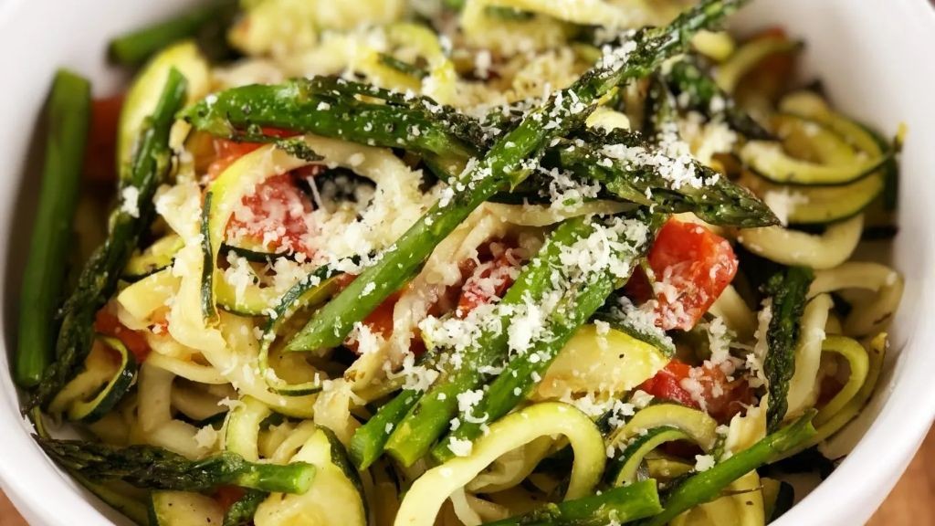 Keto Asparagus and Zucchini Noodles
