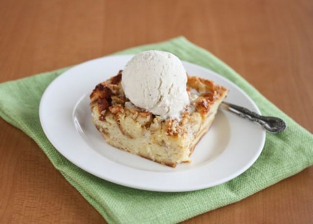 King Hawaiian Roll Bread Pudding with Vanilla Sauce