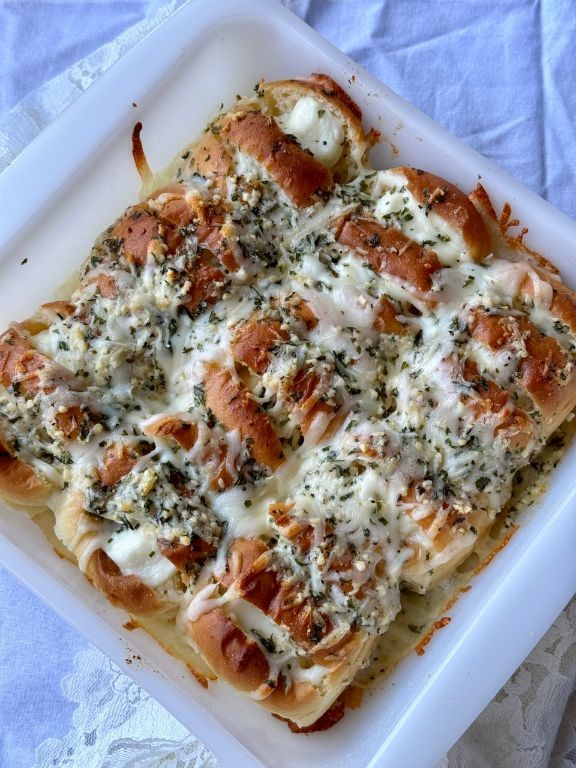 King Hawaiian Roll Cheesy Garlic Knots