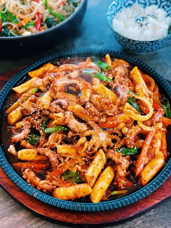 Korean Spicy Octopus Stir-Fry (Nakji Bokkeum)