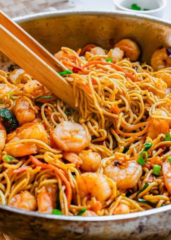 Kung Pao Shrimp Lo Mein