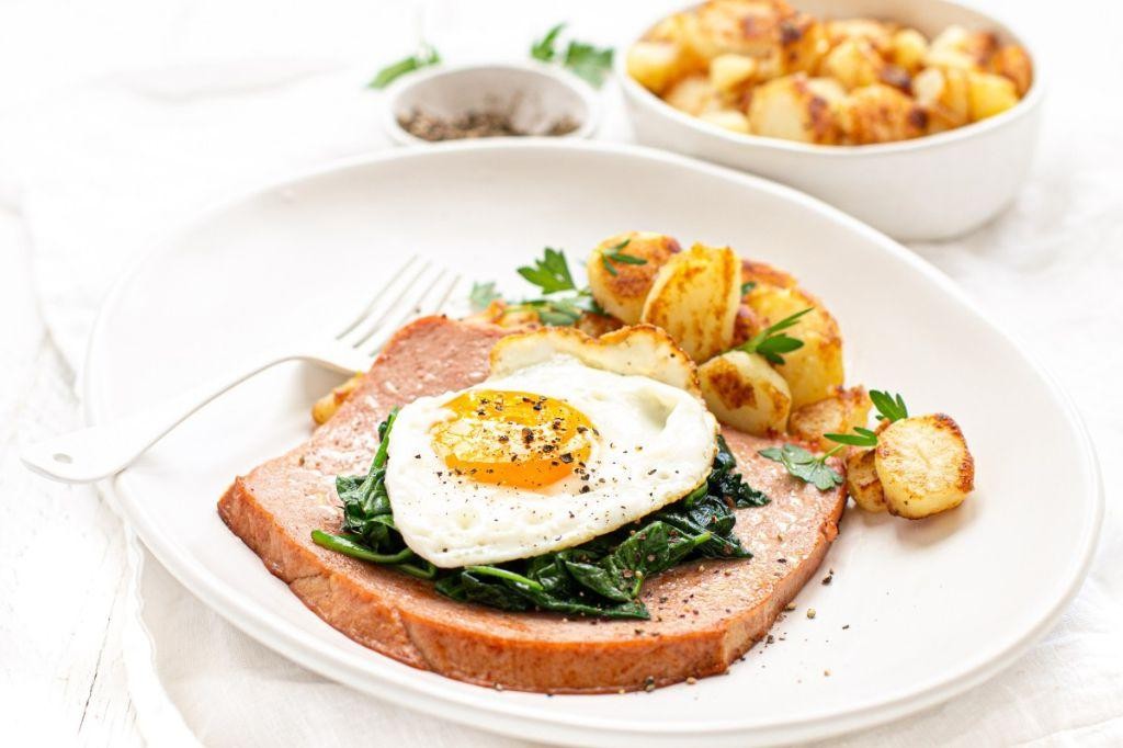Leberkäse with Fried Eggs