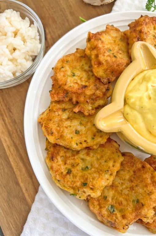 Leftover Spanish Rice Empanadas