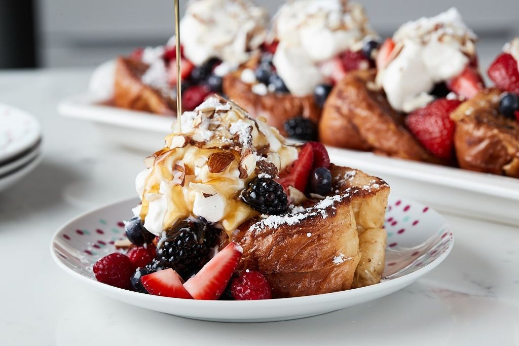 Lemon Curd Stuffed French Toast