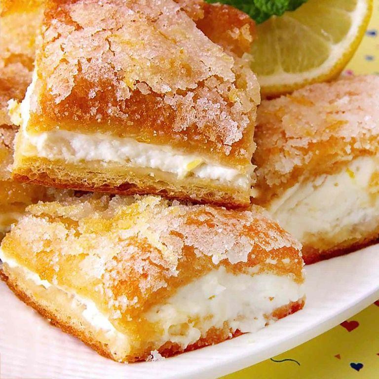 Lemon Drop Cheesecake Bars