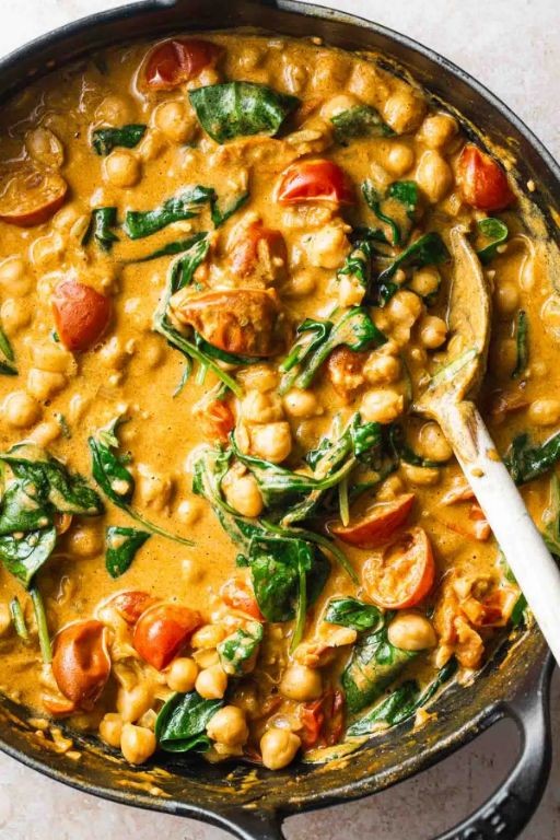 Longevity Spinach and Chickpea Curry