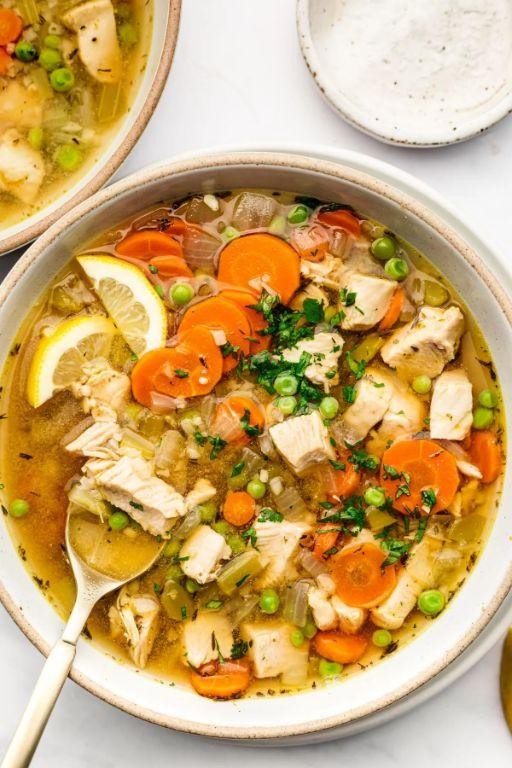 Low-Carb Chicken Cauliflower Soup