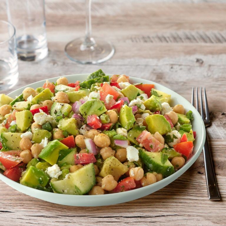 Mediterranean avocado and chickpea bowl