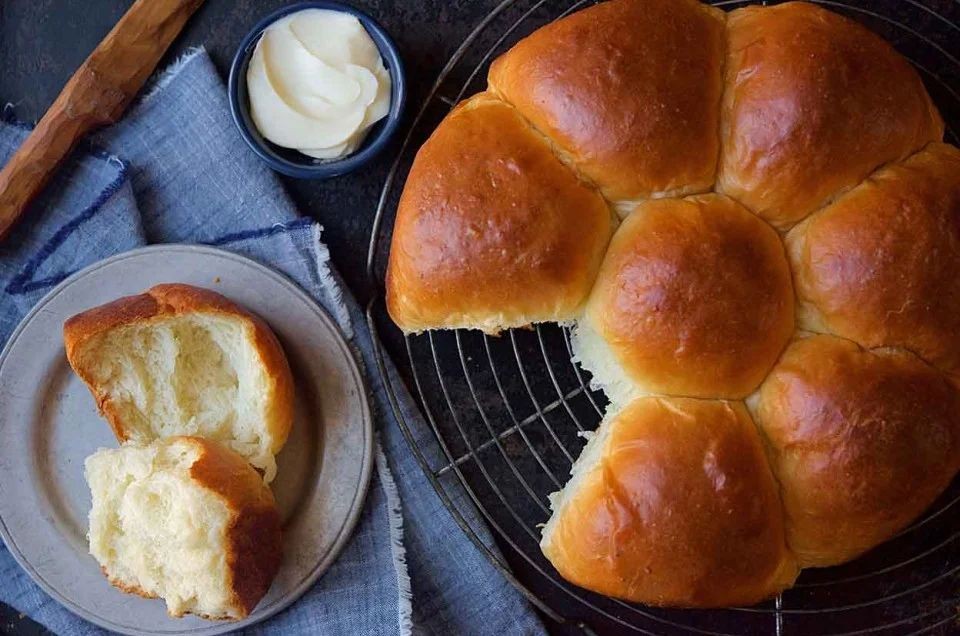 Milk Bread Rolls