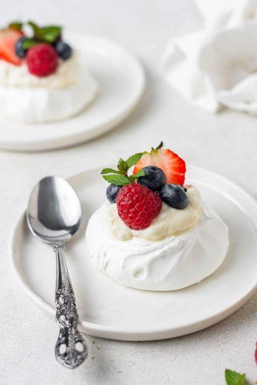 Mini Pavlova with Fresh Berries
