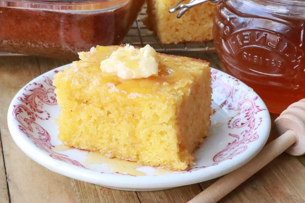 Old-Fashioned Cornbread with Honey Butter