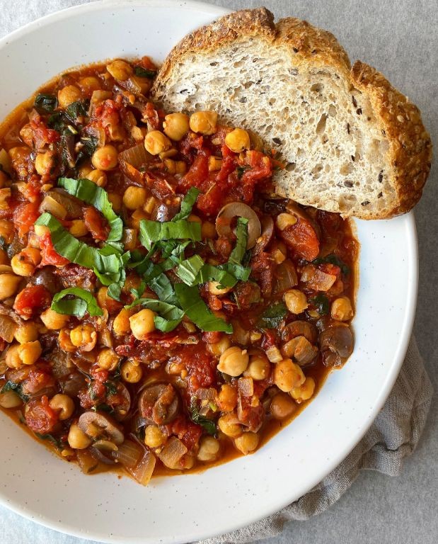 Olive and Chickpea Stew