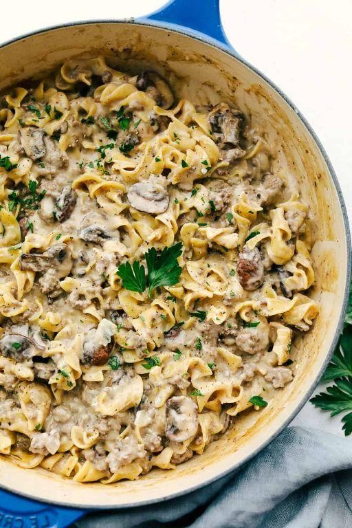 One-Pot Ground Beef Stroganoff Pasta