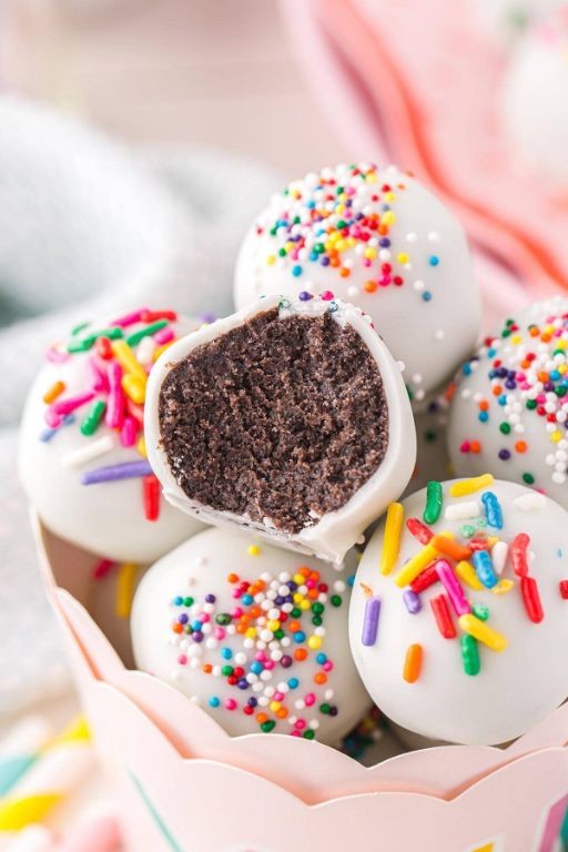 Oreo Birthday Cake Truffles