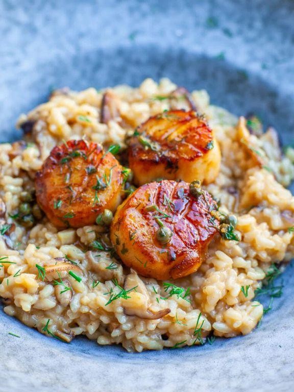Pan-Seared Scallops with Creamy Risotto