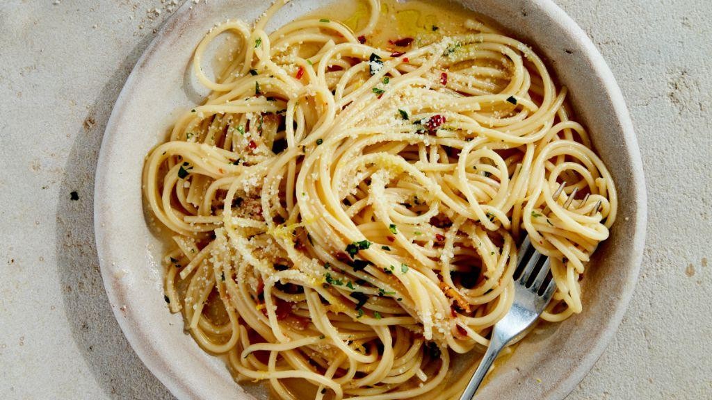 Pantry Pasta with Garlic and Olive Oil