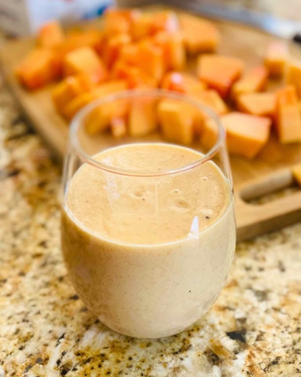 Papaya Yogurt Smoothie