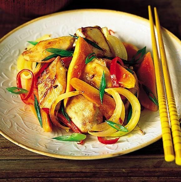 Papaya and Chicken Stir-Fry