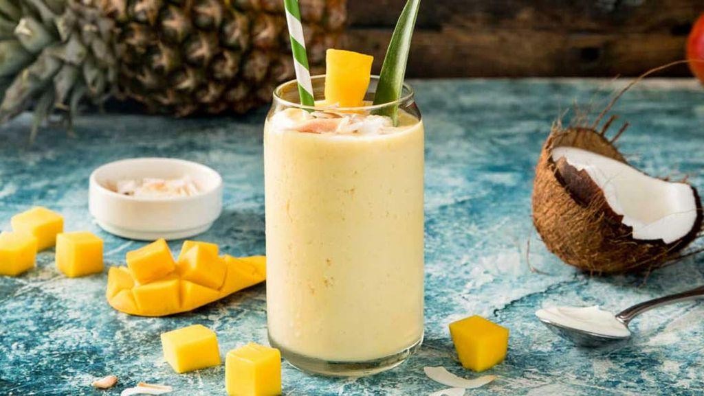 Pineapple Coconut Smoothie