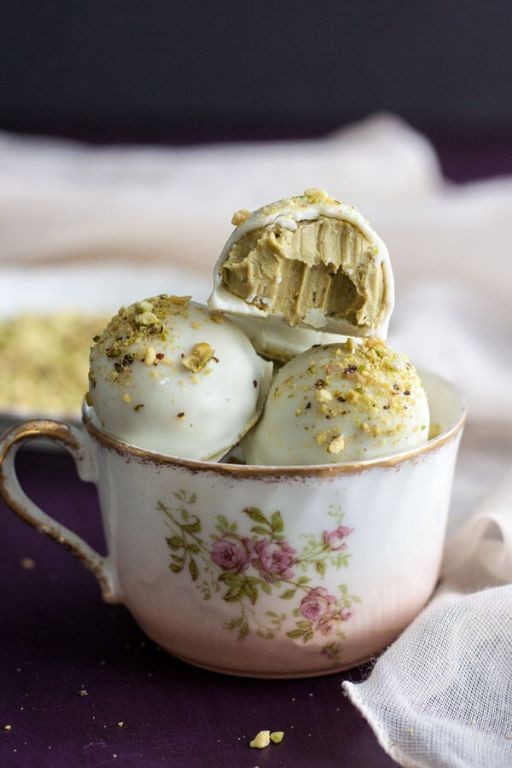 Pistachio and White Chocolate Truffles