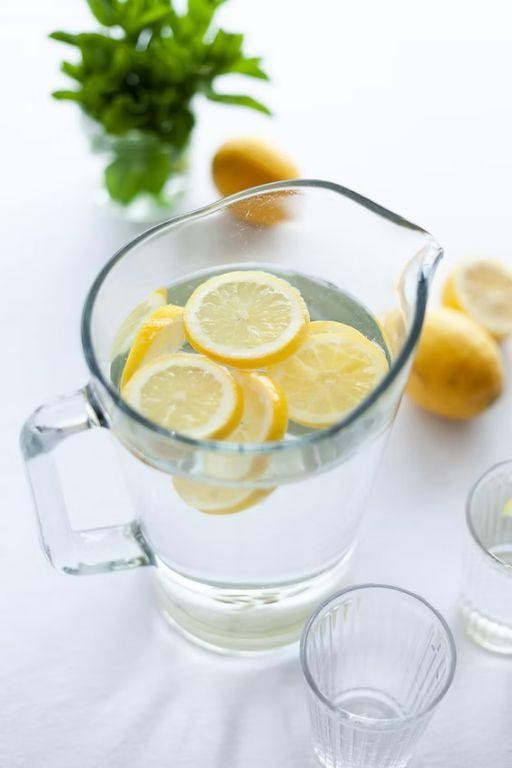 Pomegranate and Lemon Cleansing Elixir