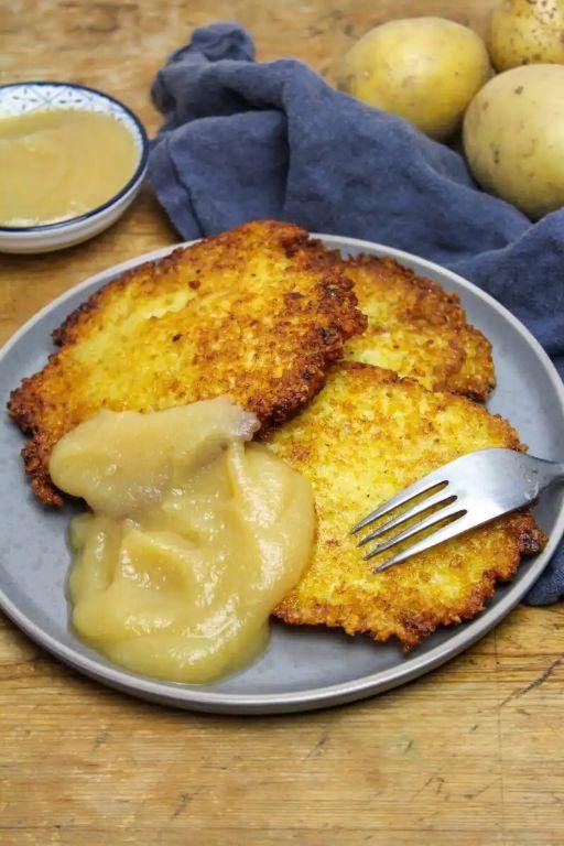Potato Pancakes with Applesauce