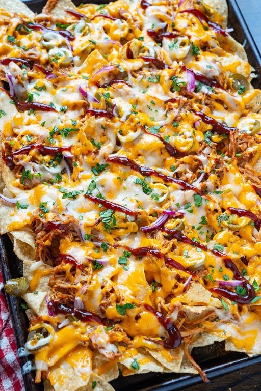 Pulled Pork Nachos with BBQ Drizzle