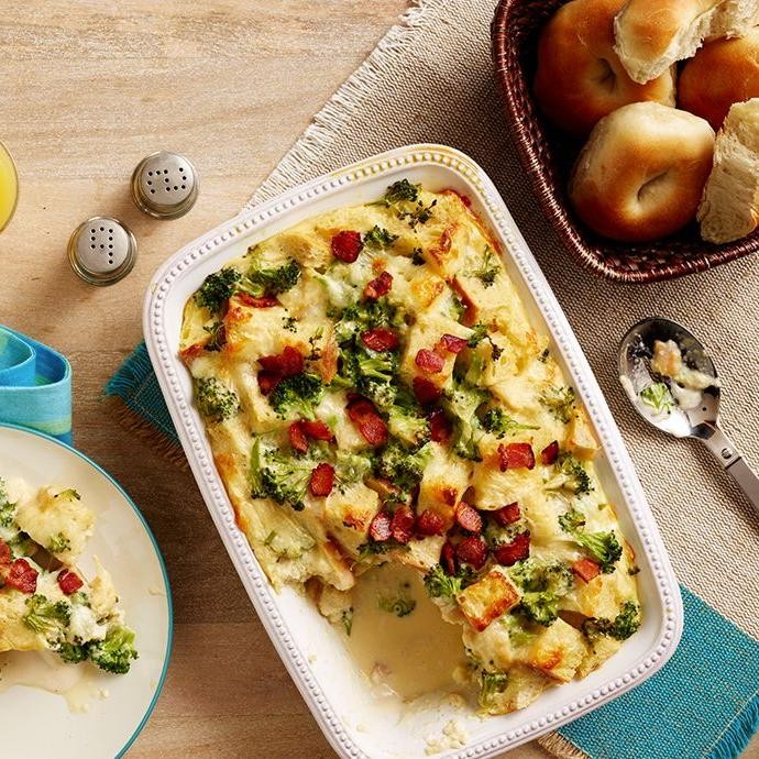 Ragu Alfredo Broccoli Casserole