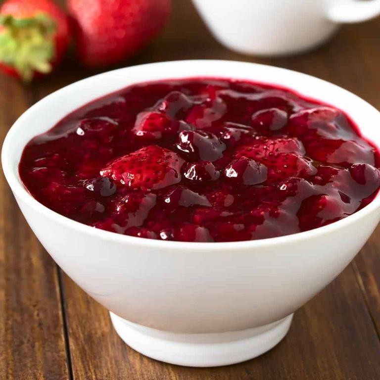 Red Berry Pudding (Rote Grütze)