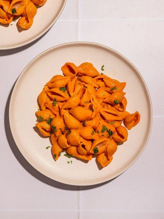 Roasted Red Pepper Tofu Pasta