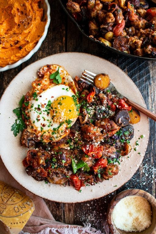 Savory Griddle Breakfast Hash with Sausage and Eggs