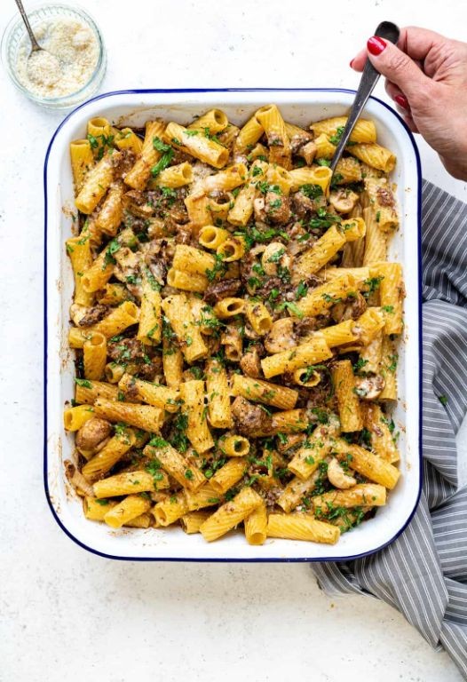 Shredded Beef and Pasta Bake