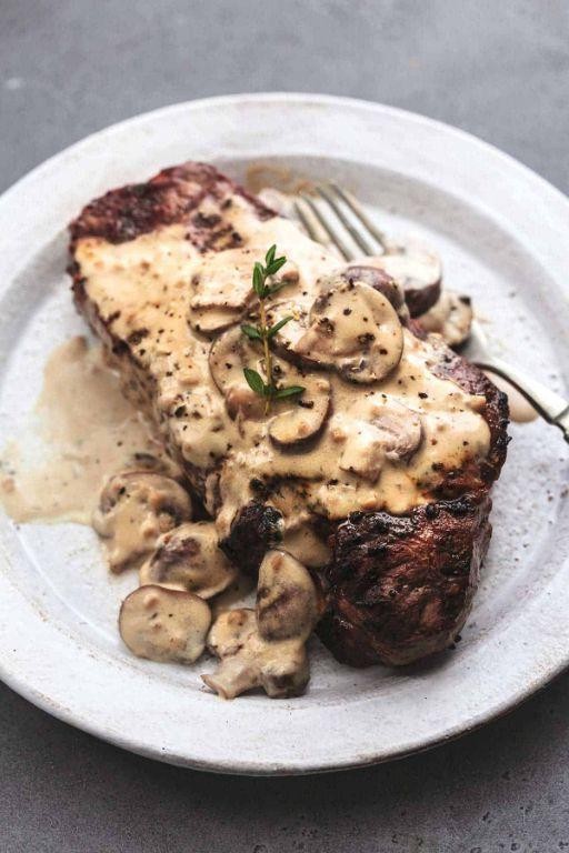 Sirloin Steak with Mushroom Cream Sauce