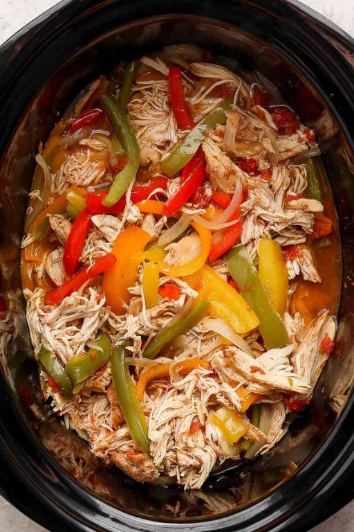 Slow Cooker Chicken Fajitas with Salsa