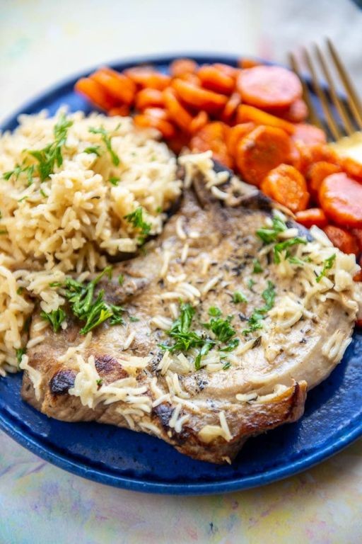 Slow Cooker Pork Chops with Rice