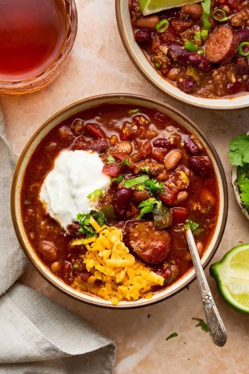Slow Cooker Texas Chili with Ground Sausage