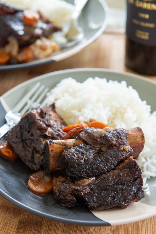 Slow-Cooked Mirepoix Braised Short Ribs