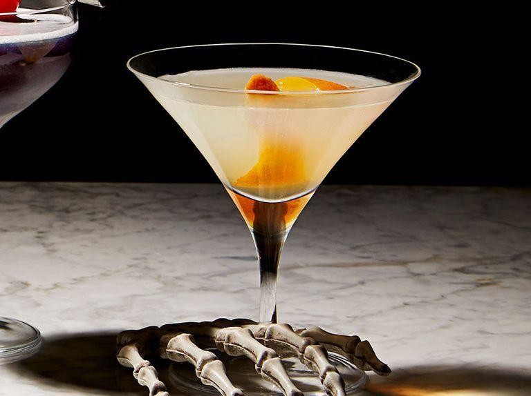 Smoked Corpse Reviver with Charred Orange Peel