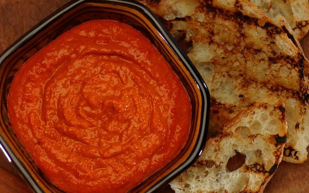 Smoked Paprika Romesco Sauce for Seafood